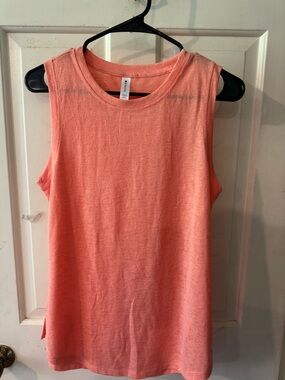 Athleta Coral Sleeveless Crewneck Tank